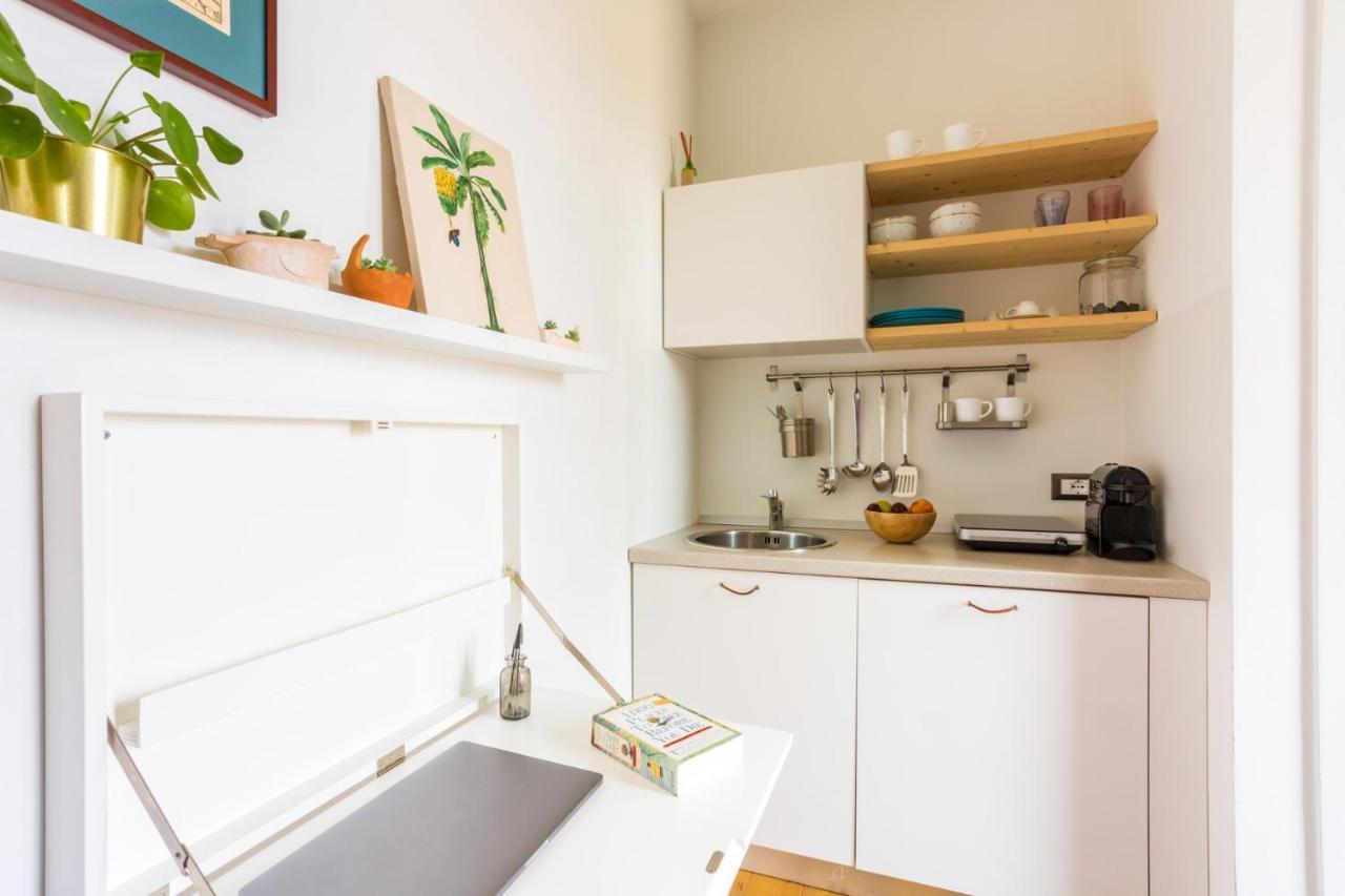 Tropical Micro Studio With Terrace And Duomo Views Mailand Exterior foto
